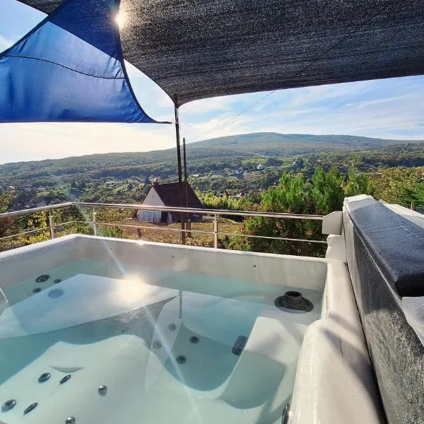 Hillside Cottage, hotel v destinaci Pécs