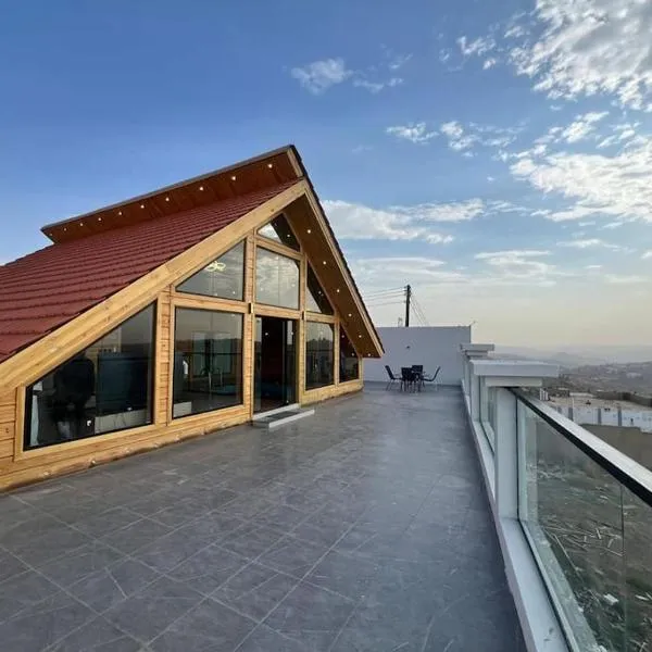 اكواخ ذا هيلز The Hills, khách sạn ở Al Jith