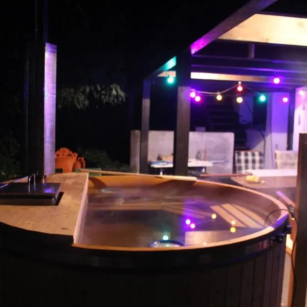 Haus Rosebud, hotel v destinaci Weilheim