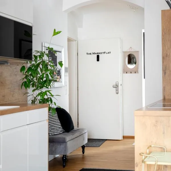 TheMarketFlat Schöne Wohnung im Stadtzentrum, ξενοδοχείο στο Κλάγκενφουρτ