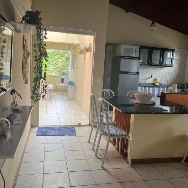 Três quartos com ar e cama de casal - Foto 2