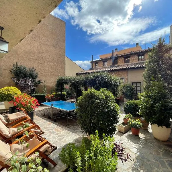 CAN LLORENÇ, hotel v destinaci Prades