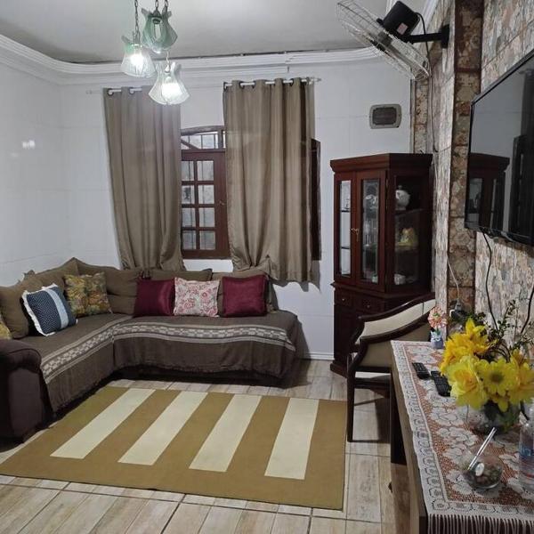 casa próximo praia de Itaóca