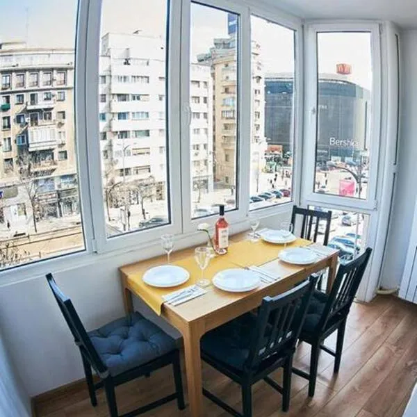 OLD TOWN 2 beds panoramic balcony, hotel din București