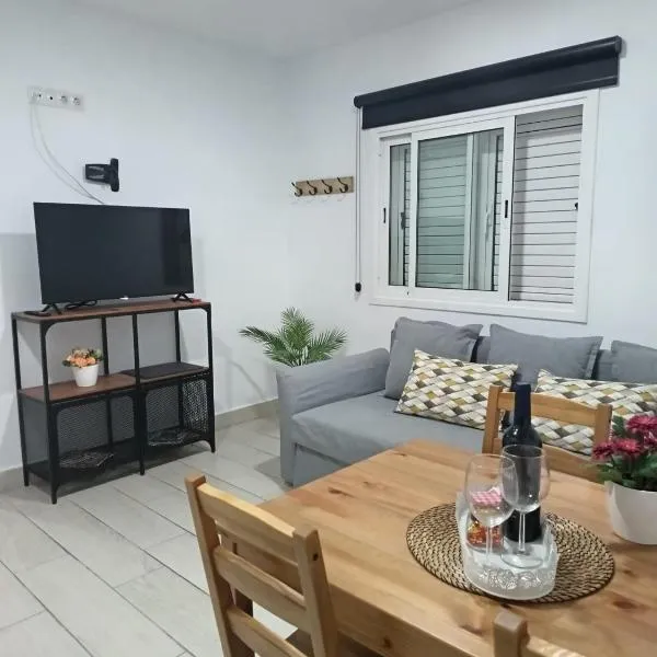 Alojamientos KYOMU El Pilar, khách sạn ở La Laguna
