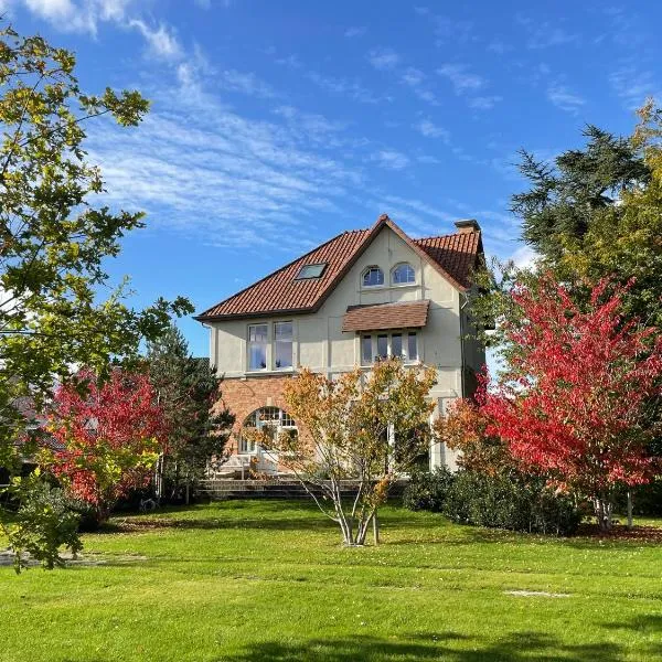 Villa Magnolia B&B, hotel v destinaci Oostkamp