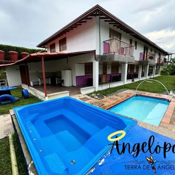 Casa campestre Montenegro Quindio, hotel v destinaci Montenegro