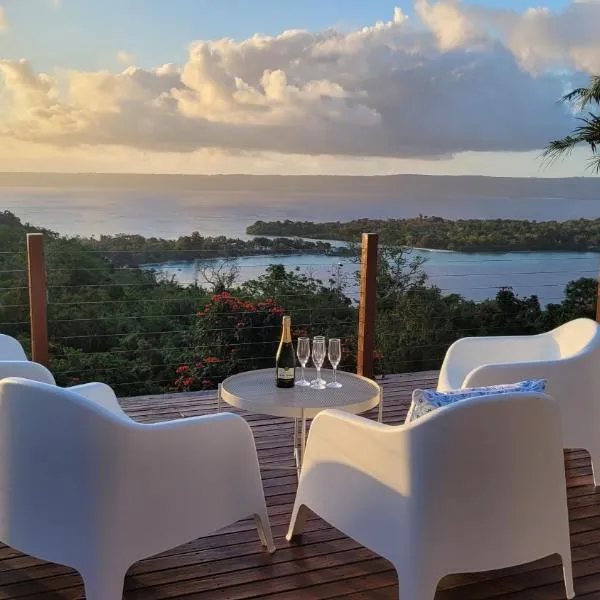 Longview - stunning views, sleeps 8, hotel v destinaci Port Vila