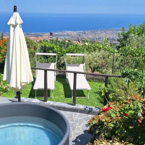 Casa Leopina Apri gli occhi e vola oltre il mare, hotel i SantʼAlfio