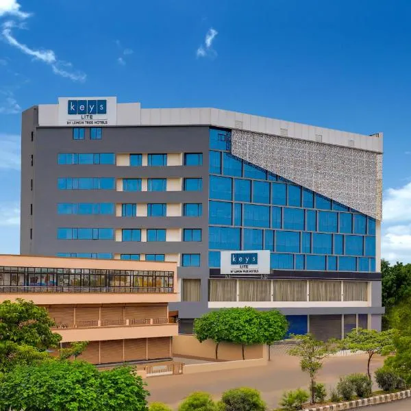 Keys Lite by Lemon Tree Hotels, Vadodara, hotel v destinaci Vadódara