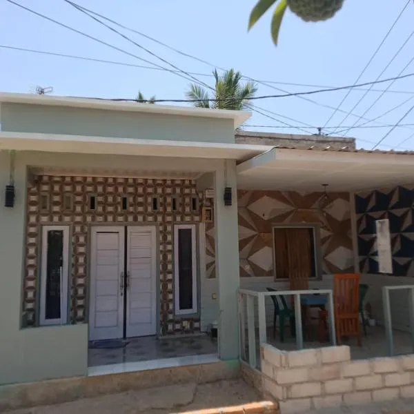 Waru Homestay Gili Gede, hotel v destinaci Gili Gede