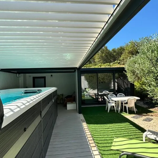 Aloha Studio &SPA en bordure de garrigue, hotel en Fleury