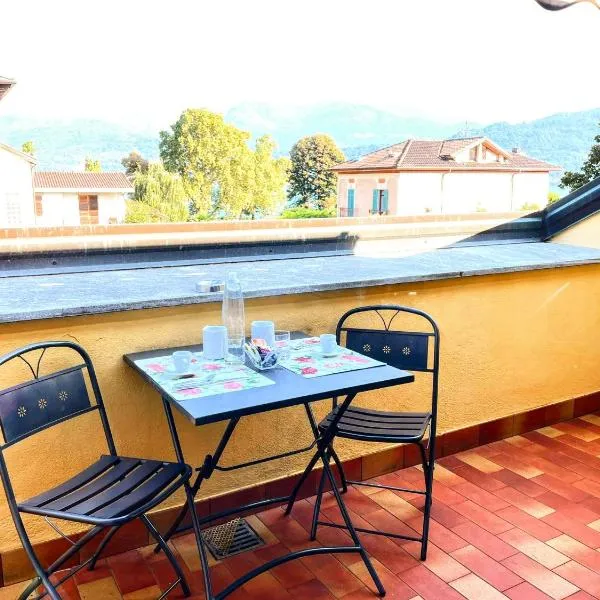 Casa Lari Baveno 2, hotel in Baveno