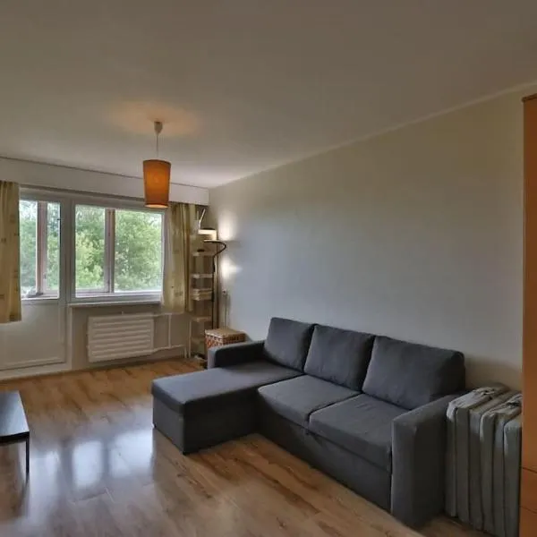 Song Festival apartment 5-10 minutes from airport, bus station, festival area, hotel a Tallinn