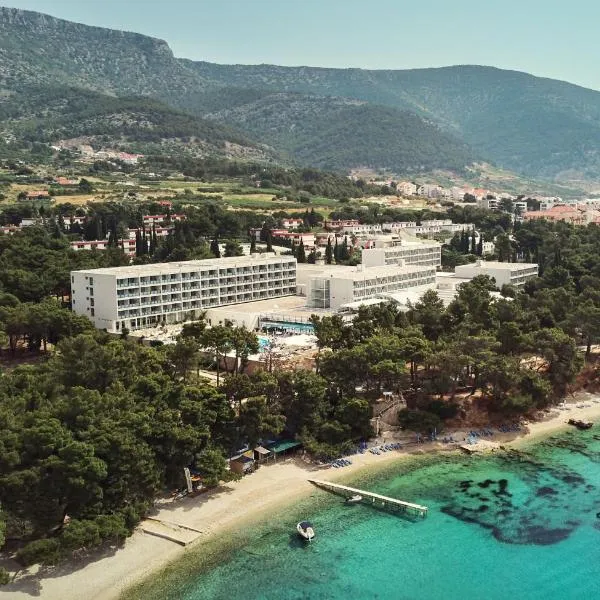 Bluesun Hotel Elaphusa, hotel v destinaci Bol