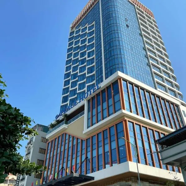 Peace Hotel Hạ Long, hotel in Ha Long