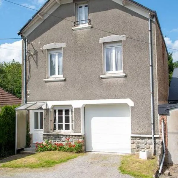 Gîte de l'ancienne gare, hotel v destinaci Bussière-Dunoise