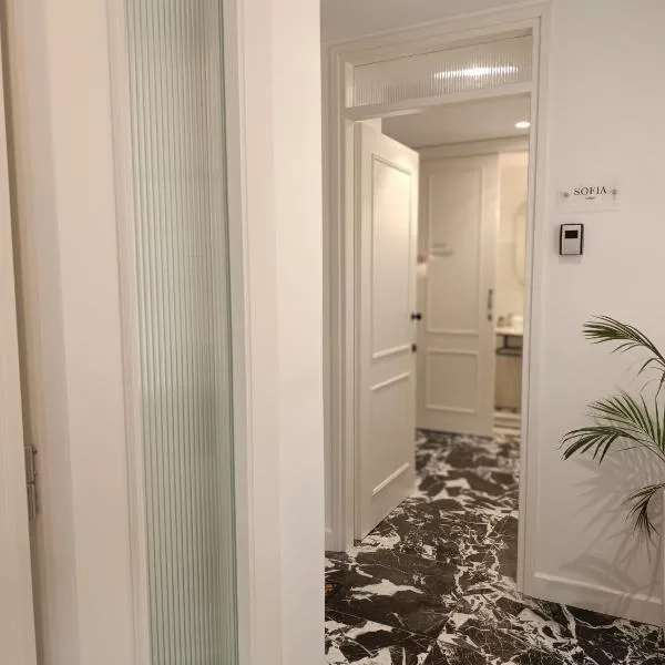 MUSES LUXURY SUITES, ξενοδοχείο στην Κέρκυρα Πόλη