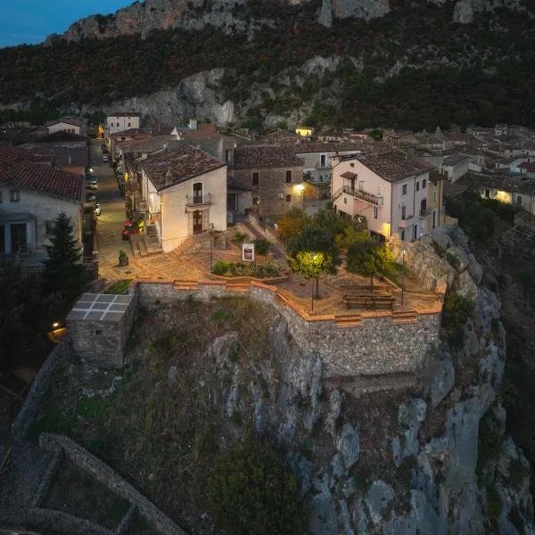 Il Belvedere, hotel Civitában