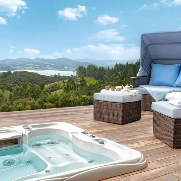KAURI HILL ESTATE Luxe Mountain Retreat, khách sạn ở Totara North