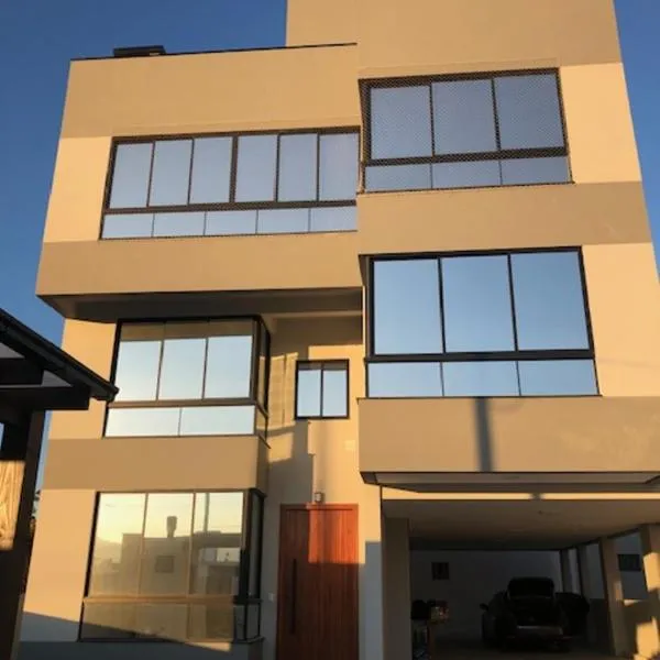 Residencial ISL - Praia da Pinheira SC, hotel in Palhoça