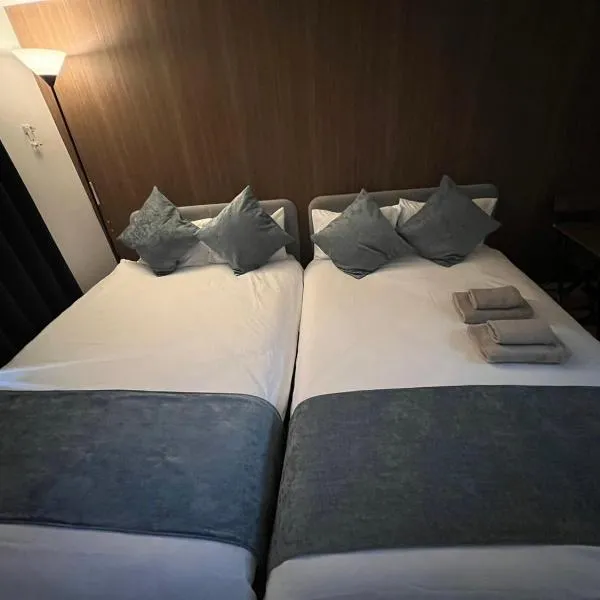 ラレジダンスド大濠公園前, hotel en Muromimachi