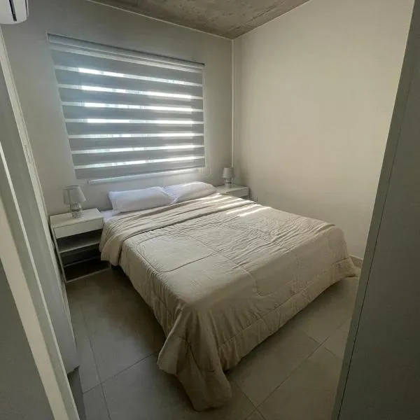 Dpto Edificio Marlin Luque, hotel en Luque