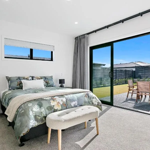 Brand New Cosy and Convenient Retreat, hotel v destinaci Taupo
