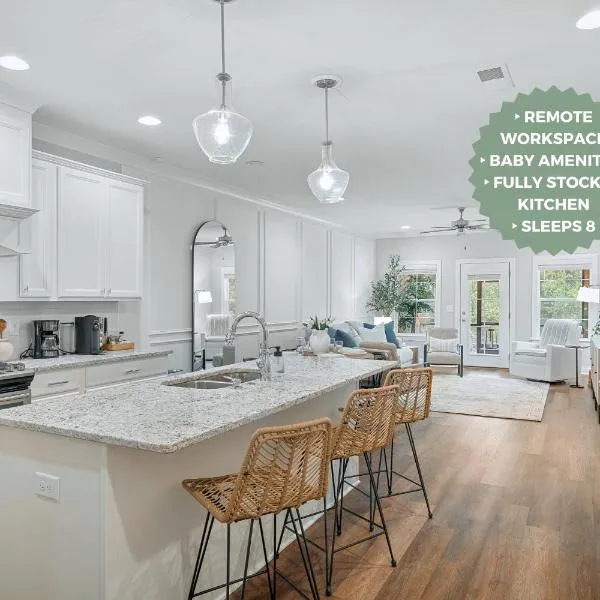 Quiet 3BR with Workspace, 10 Min to AU & RTJ, Family Friendly, Sleeps 8!, hotelli kohteessa Auburn