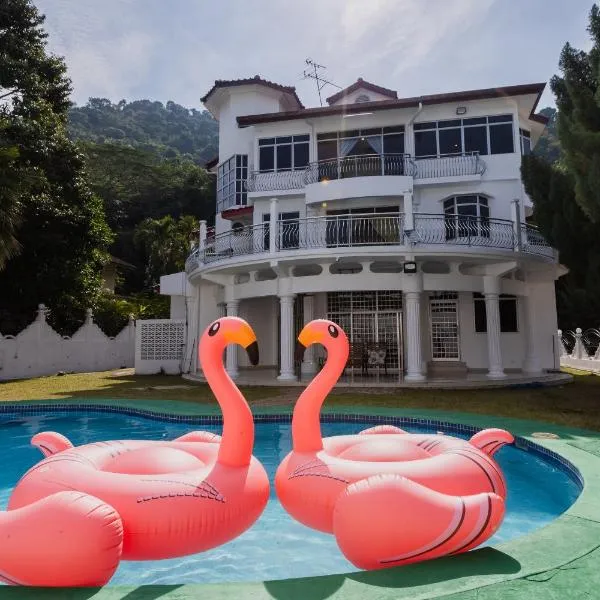 Villa55 w Private swimming pool BBQ Pool table 25pax, hotel v destinaci Bayan Lepas