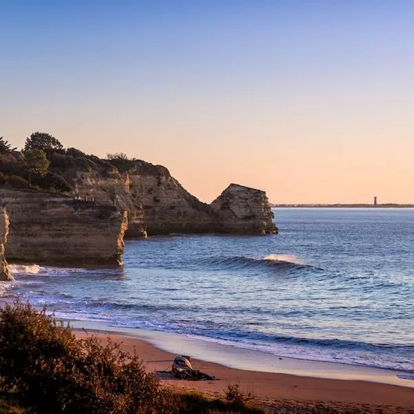 LE COEUR VILLAGE - Bord de Mer, 70m2, hotel v destinácii Saint-Georges-de-Didonne