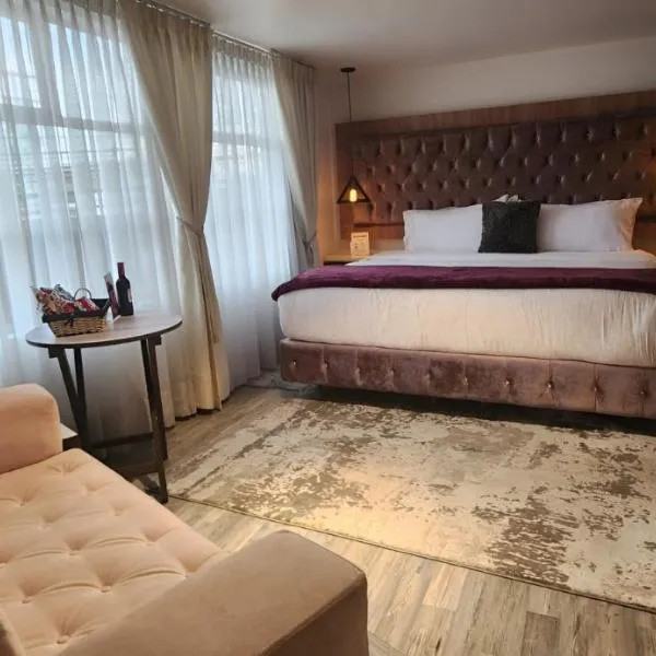 Casa Lua Hotel Spa、チアのホテル