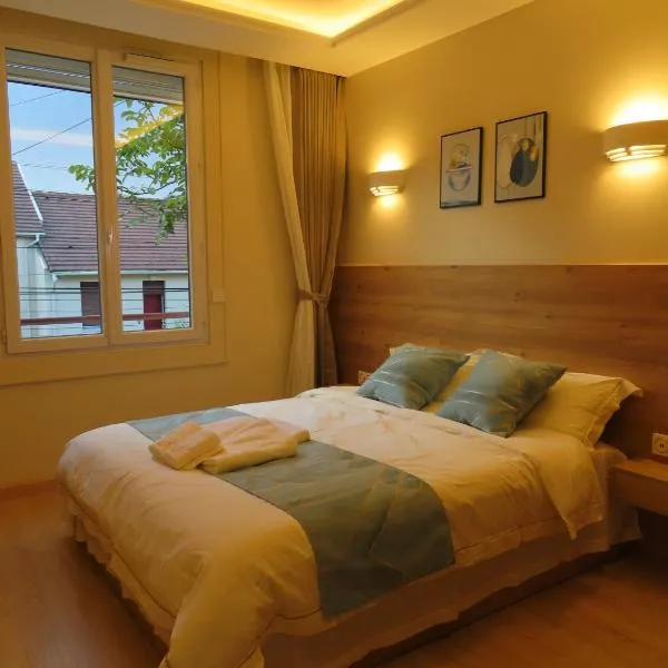 Chambre à Bondy pour deux personnes, hotel v destinácii Bondy