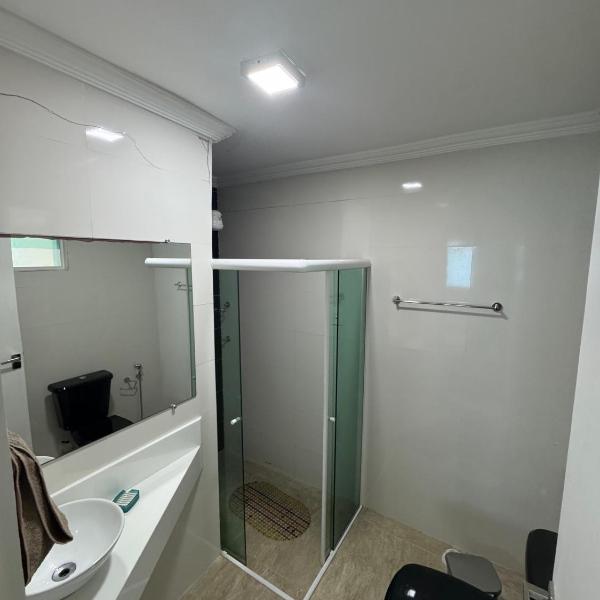 CASA COM PISCINA À BEIRA MAR. - Foto 3