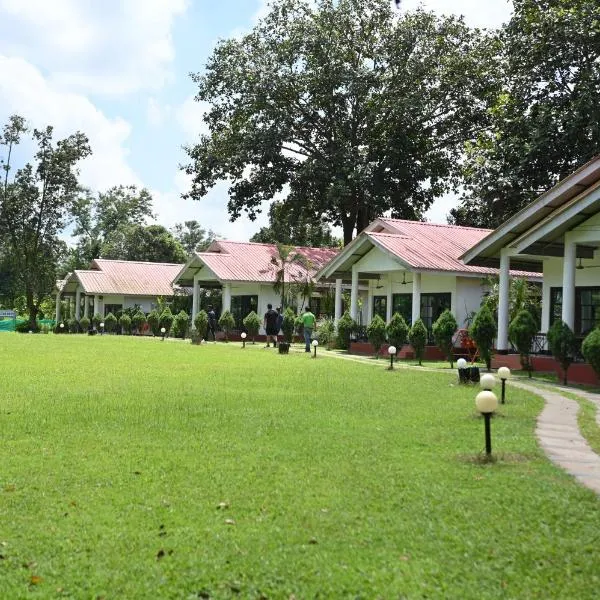 Kaziranga Golf Resort, hotel v Džórhátu