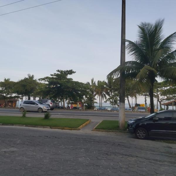 AP 50 metros da orla Praia Grande Ubatuba !