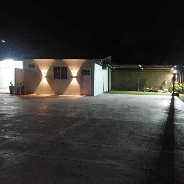 Alojamiento Los Imigrantes, hotel v destinaci Chajarí