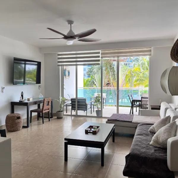 Nikki Beach Residences - Apartamento frente al mar, hotel v destinaci Playa Blanca