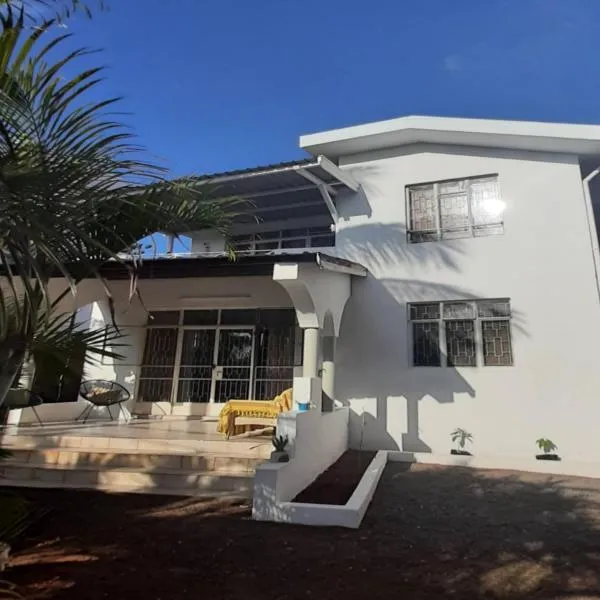 Lakaz Dodo Apartment, hotel v destinaci Pointe aux Piments