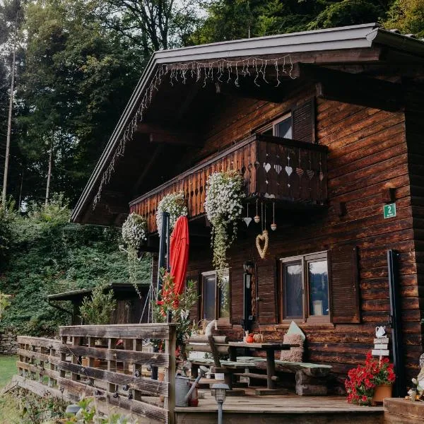 Knusperhäuschen, hotel in Sattendorf