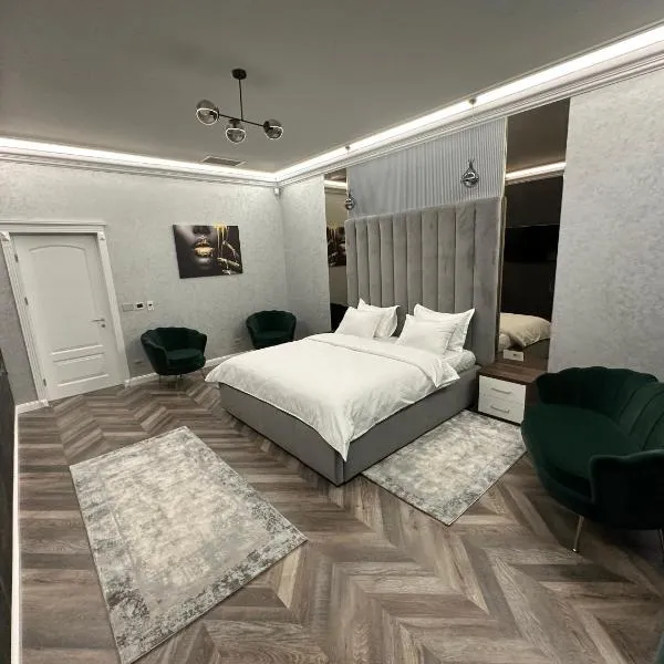 The Penthouse, hotel en Vaslui