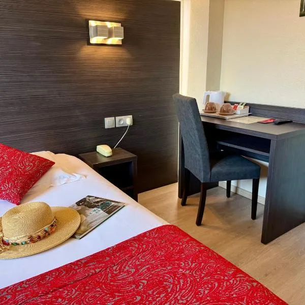 Le Cheval Blanc, hotel v destinaci Arles