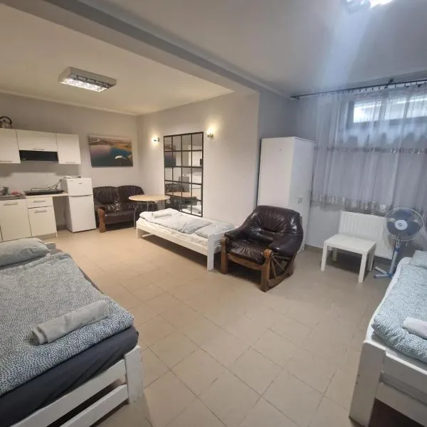 Kwatera pracownicza Noclegi Jeziorak, hotel v destinaci Tarnobrzeg
