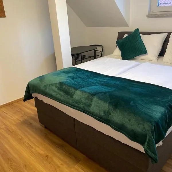 Perfect for 2 - 8 min 2 Downtown, hotel v destinaci Taxham
