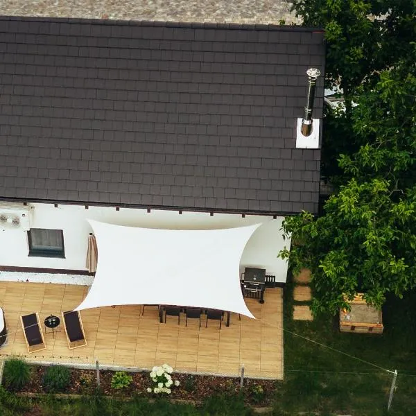 Pálavský dům, hotel i Milovice