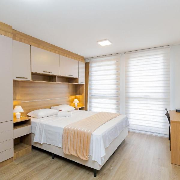 Studio com Vaga no Edifício Trajano - TRA0401