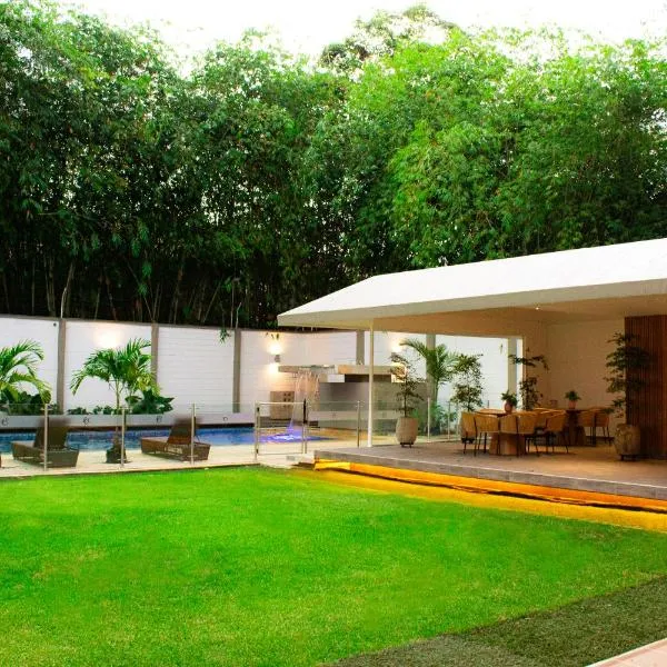Casa Aurora Luxury Hotel: Cali şehrinde bir otel