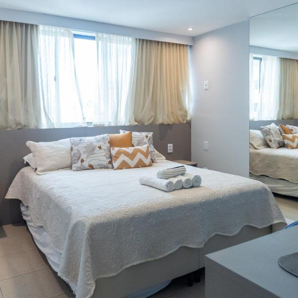 Flat Quarto e Sala, 400 metros da Praia de Boa Viagem, com Piscina, Wi-Fi 220Mbps