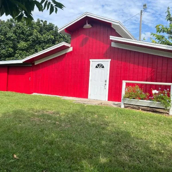Maria's Tiny Barn, hotel in Homestead