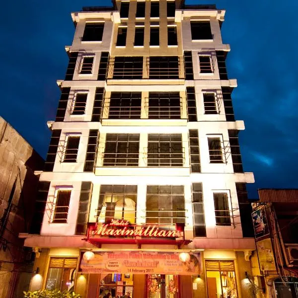 Hotel Maximillian, hotel in Tanjung Balai Karimun